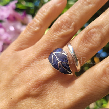 Leaf Ring Silver Adjustable with natural inlaid Stone